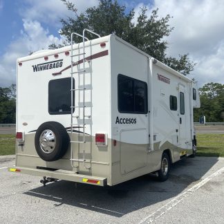 MOTORHOME WINNEBAGO